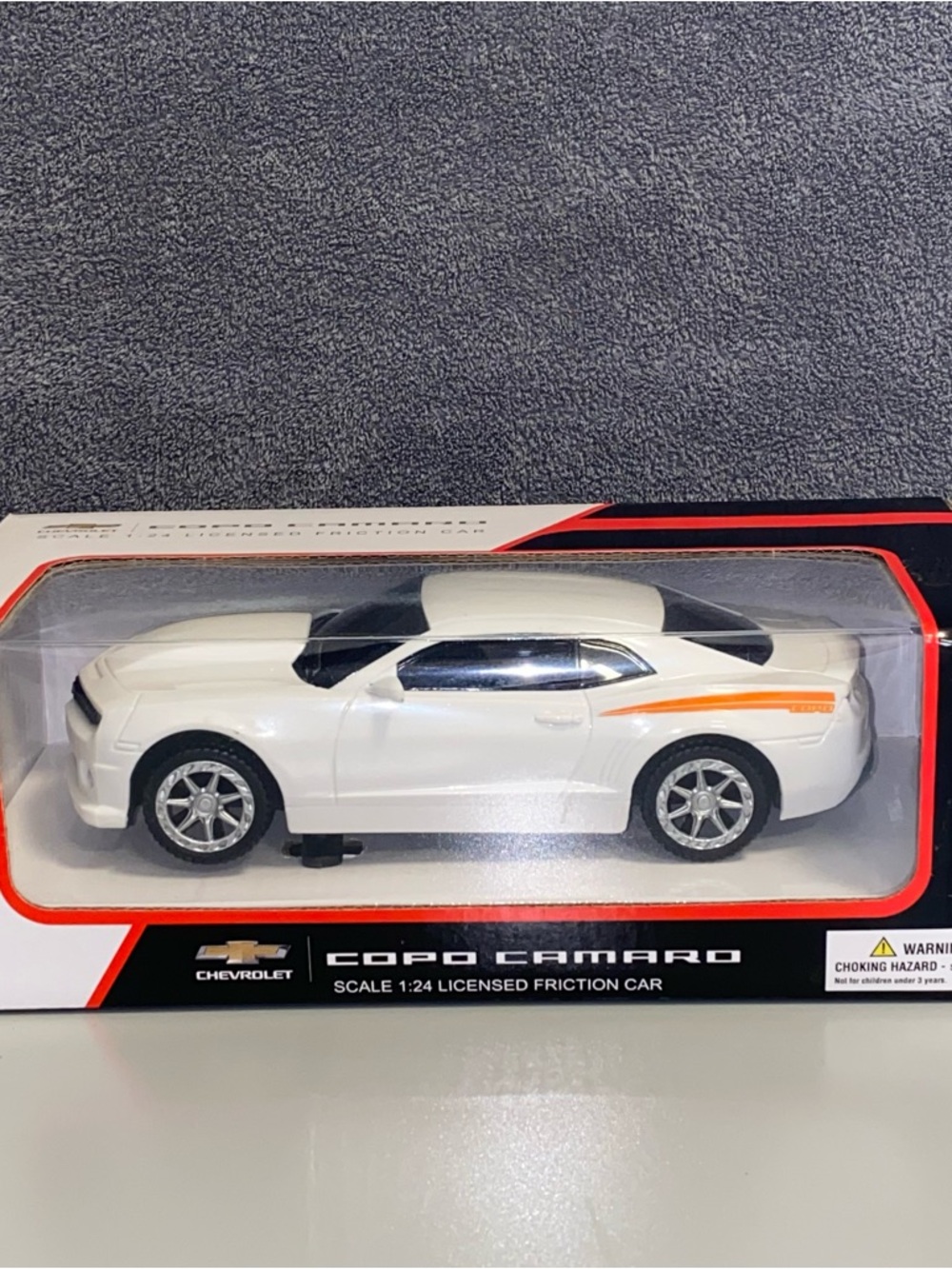 Chevrolet Chevy COPO Camaro 1:24 Scale Friction Car  White – Boxed